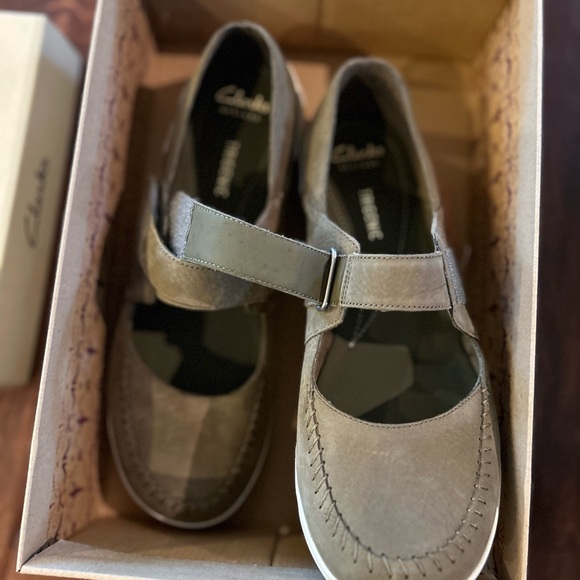 Clarks Tri Amanda Women’s Loafers, Sage, 11M